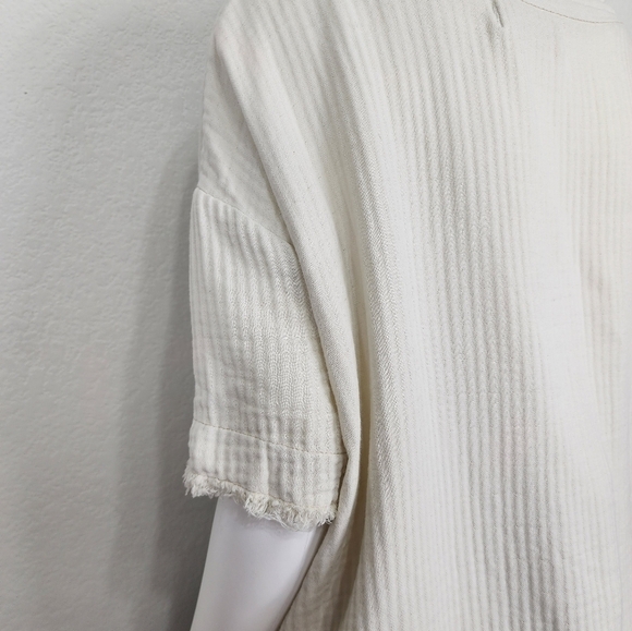 We The Free Oversized Raw Hem Beige Top Size Small - Picture 7 of 16